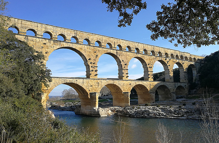 Vers-Pont-du-Gard: Pont du Gard