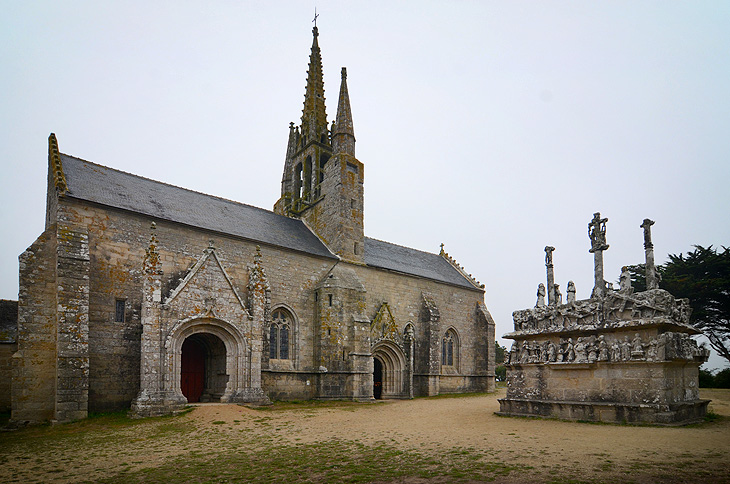 Saint-Jean-Trolimon: Notre-Dame de Tronoën