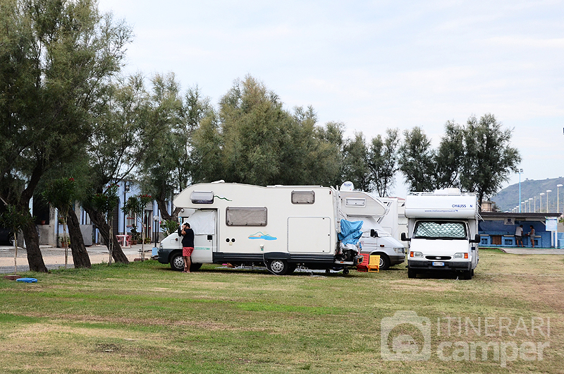 Sosta camper Lido Tirreno