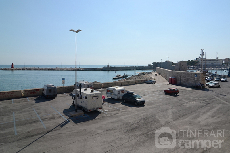 Parcheggio del porto
