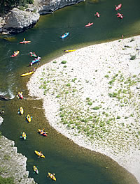 Gole dell'Ardeche: canoe