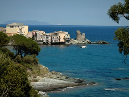 Erbalunga: villaggio sul mare