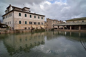 Bagno Vignoni: le terme