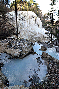 Bagni San Filippo: balena bianca