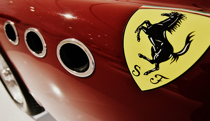 Casa Museo Enzo Ferrari Modena: Scarichi