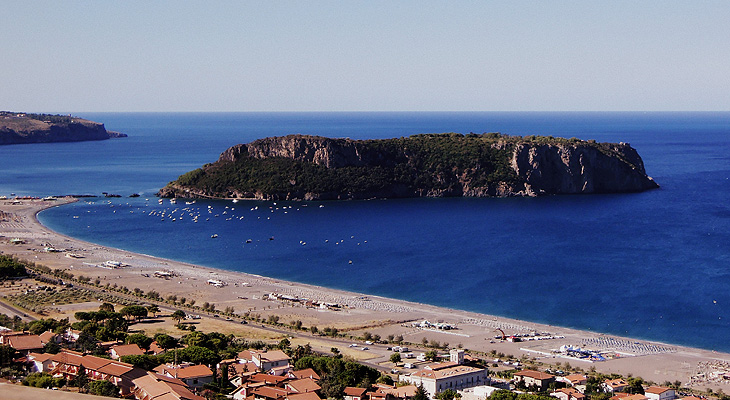 Praia a Mare: Isola di Dino