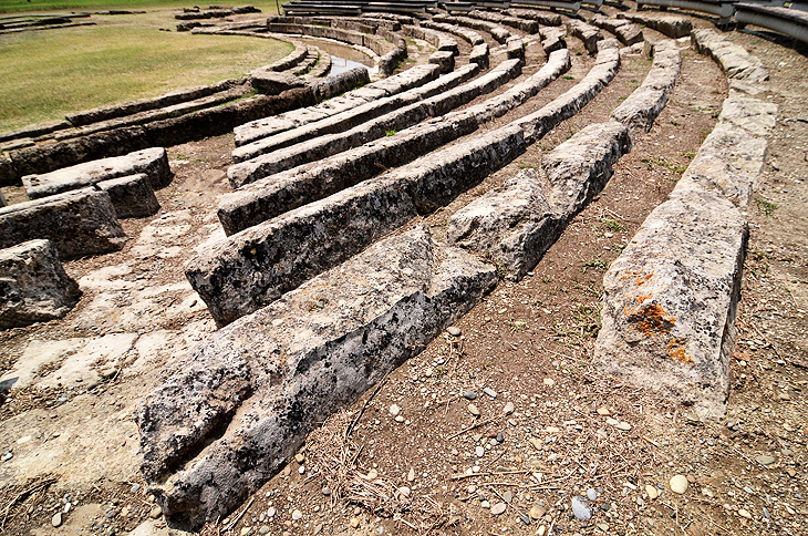 Parco Archeologico dell'Area Urbana di Metaponto: Teatro