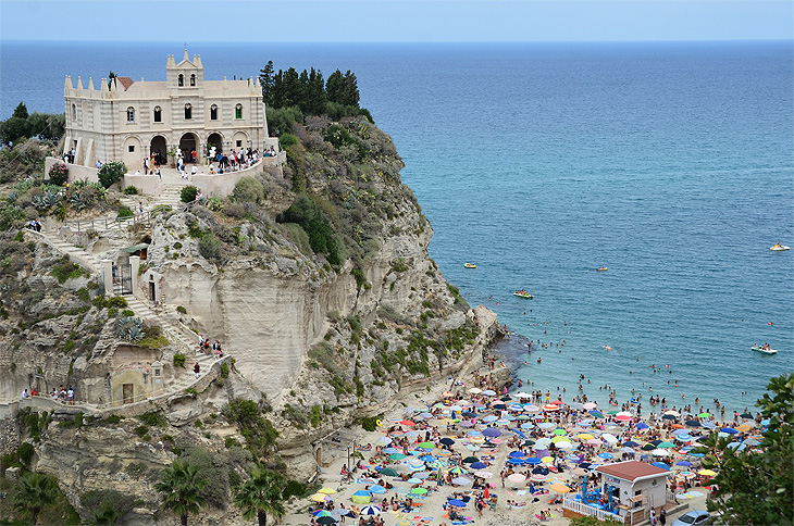 Tropea: Santuario di Santa Maria dell'Isola