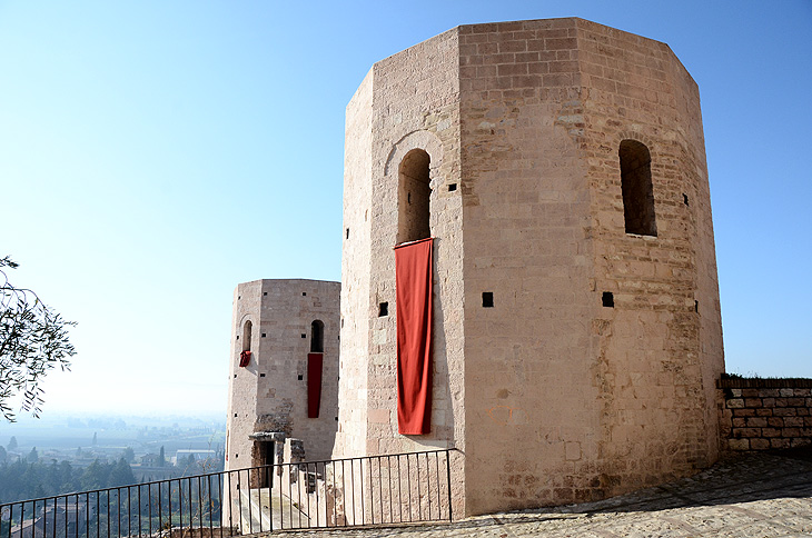 Spello: Torri di Properzio e Porta Venere