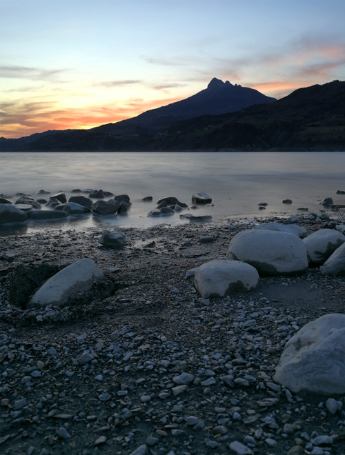 Lac de Serre-Ponçon: Tramonto