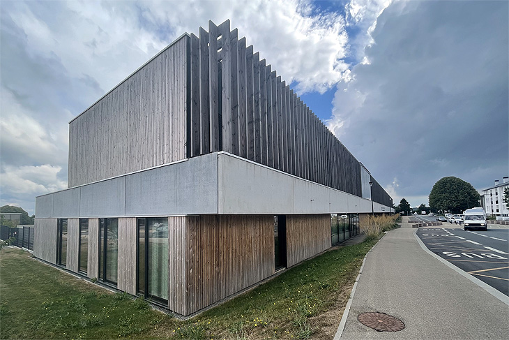 Lannion: Collège Charles Le Goffic