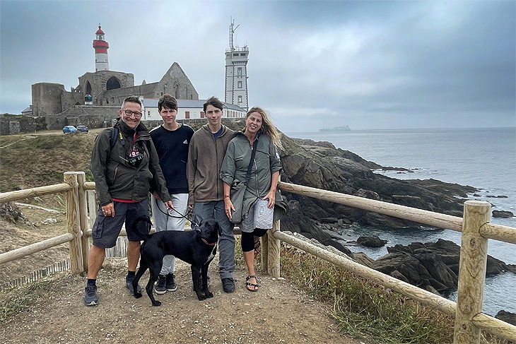 Pointe Saint-Mathieu: Family