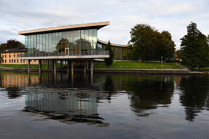 Halmstad: Biblioteca civica