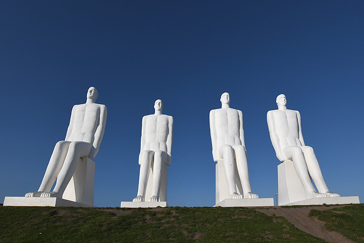 Esbjerg: Men by the Sea