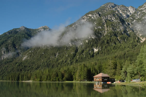 Lago di Dobbiaco: Ristorante sul lago