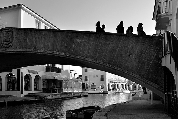 Port Grimaud: Ponte