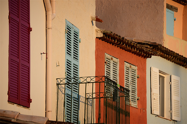 Port Grimaud: Finestre